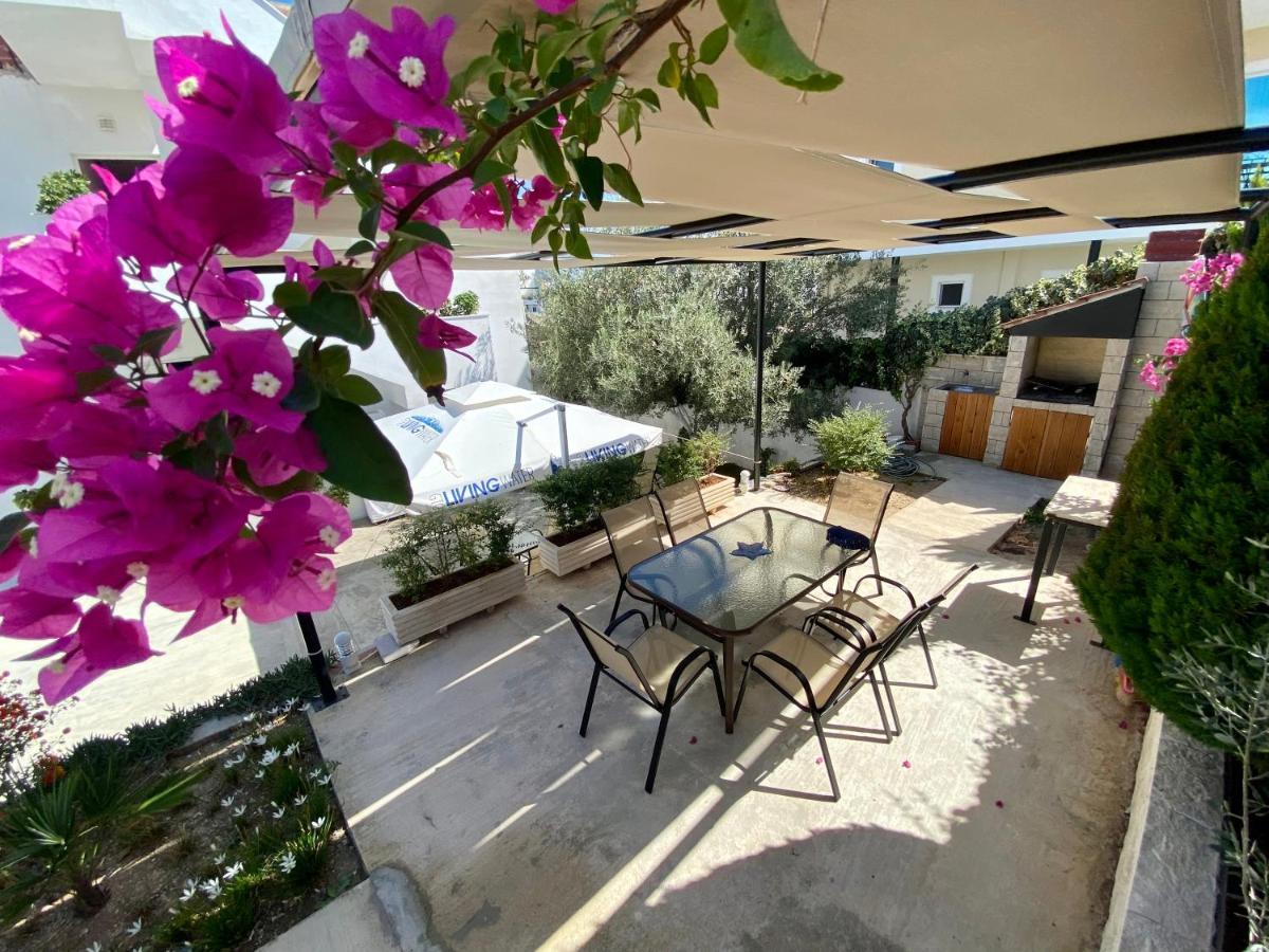 Hotel Vila Ali Ksamil Exterior photo