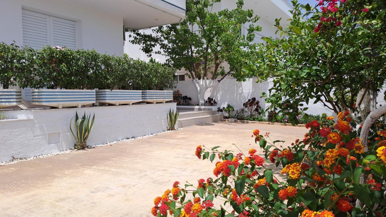 Hotel Vila Ali Ksamil Exterior photo
